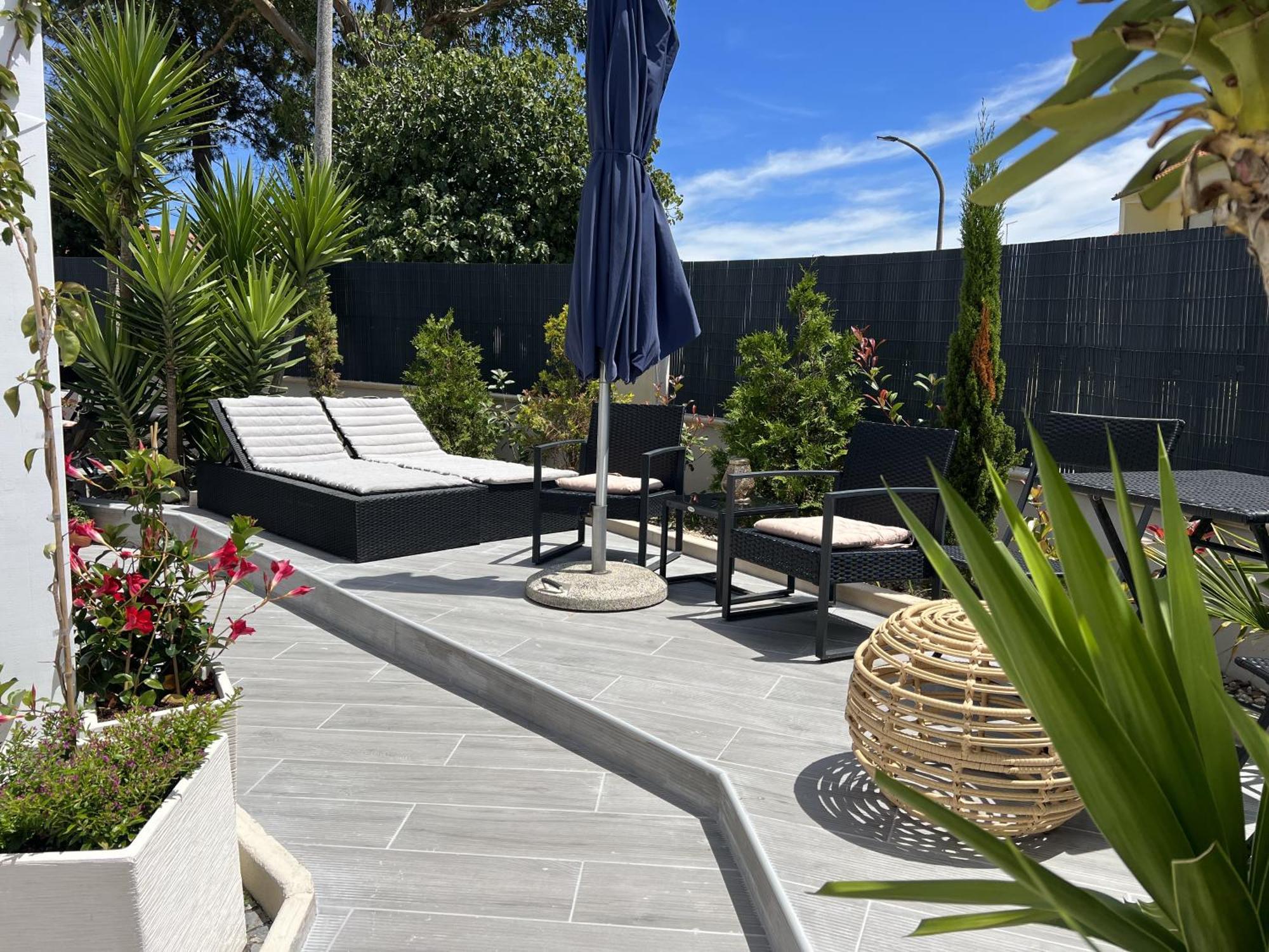 Nazare Oasis Suites Exterior photo